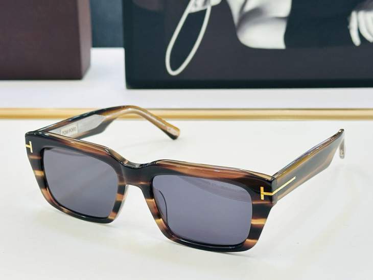 Picture of Tom Ford Sunglasses _SKUfw76017463fw